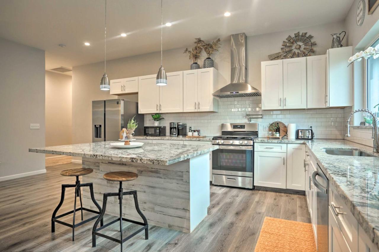 Stunning Clovis Home About 1 Mile To Old Town! 外观 照片